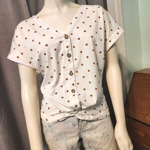 Flower and Feather Size M White With Brown Polka Dot Short Sleeve Twist Front